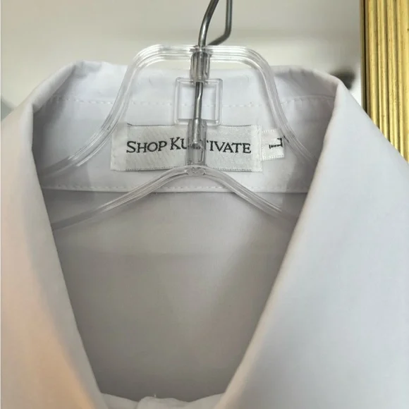 Shop Kultivate White and Navy Button Down Collared Blouse - Picture 5 of 8